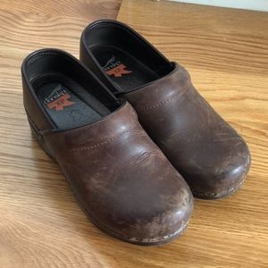 Dansko Womens XP Clogs